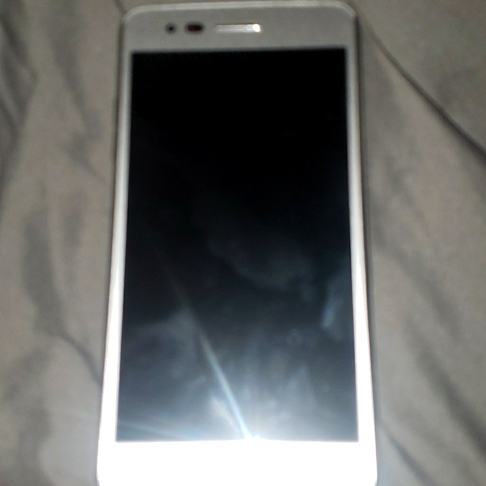 LG aristo